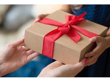 Entrega de Presentes em Petrópolis RJ